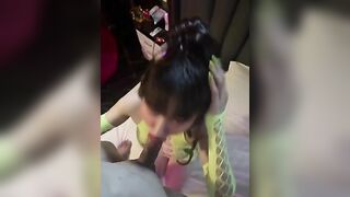 Trang Xinh giỏi bú cu, bú bu