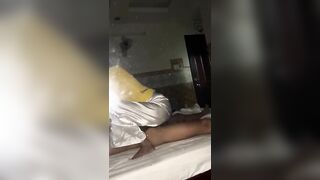 Áo dài phi bóng 2