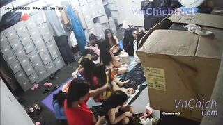 Hack camera trúng động bàng tơ rồi anh em ơi , ông quản lý sướng nhỉ không biết có hú