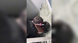 [Hot]Cặp đôi học sinh mới lớn siêu teen bị quay lén khi địt nhau trong toilet quán nh