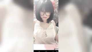 P13 Lilibear em teen Việt chubby múp rụp, xinh dâm live stream