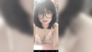 P13 Lilibear em teen Việt chubby múp rụp, xinh dâm live stream
