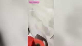 Bé học sinh 12 bị đám bạn hiếp dâm some rồi quay clip có chống cự nhưng không đáng kể