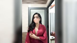 Chuyện tình cô chủ nhà dam,dang và anh thợ điện may mắn 🌚. Xem full 5 clips dài 👇👇👇👇