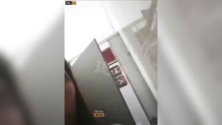 Cô giáo dạy học sinh cách địt gái