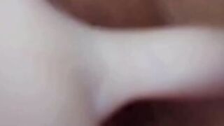 lồn em đẹp khít như này bảo sao mấy anh sướng