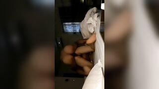 Doggy cực phê trên nền nhạc lãng mạng