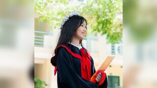 em thanh thúy xác nhận để tốt nghiệp phải cho mấy anh khóa trên lấy trinh làm tin