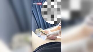 Đi Spa triệt lông dái mà sướng quá lỡ xuất ra luôn em nhân viên