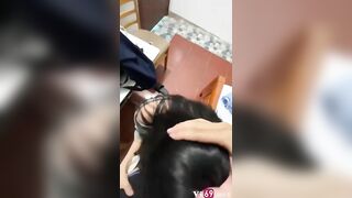 Xin phép mẹ qua nhà bạn thân học mà ngập mồm em tí thì nghẹn