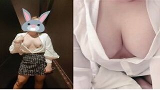Em gái dâm đãng của văn phòng đầy nước dâm