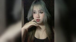 Đưa ảnh em gái cho ngla sục bắn tinh lên mặt