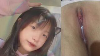 Clip Sex Anh Thư 2ka9 nhỏ mà nhiều nước vcl: trốn trong phòng mình thủ dâm