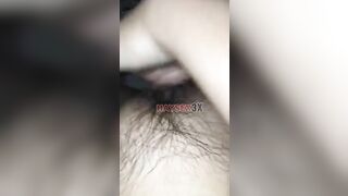 Clip Sex Lăng Ngọc Vy có cặp vú siêu cháy: ngồi móc lồn, lông mu chỉ mới mọc
