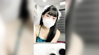 Tiên nữ xinh đẹp 2 em gái livestream FB