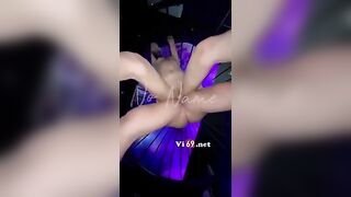 Địt em người yêu lồn hồng