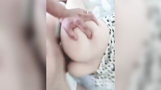 Nhờ Anh Hàng Xóm Chữa Giúp Cái Lồn Ngứa Ngáy Do Thiếu Hơi Trai