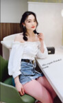 Hồng Thắm  - Dáng đẹp