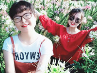 Lột đồ em Ngân vú lép