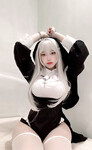Em Coser Evawxsh dâm đãng