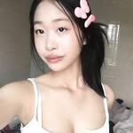 Huyền Trang 2k8 Thân Thể Ngon Mơn Mởn Show Hàng