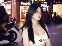 Em Nicolel dâm